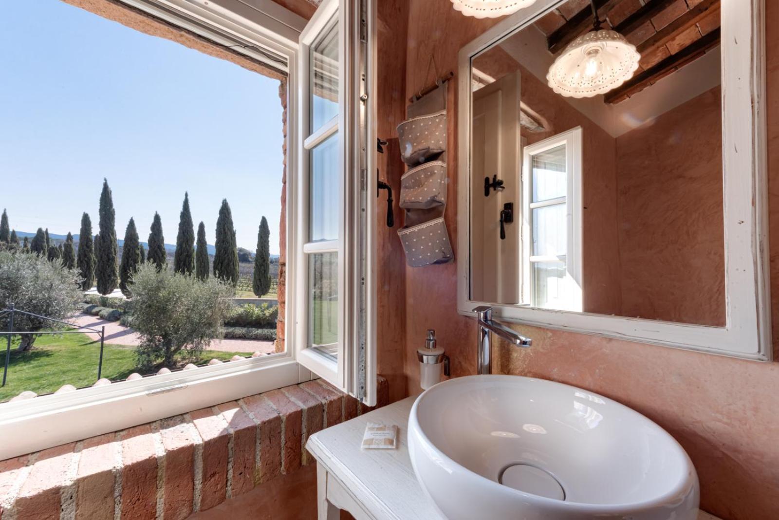 Dell'aioncino Gasthof Bibbona